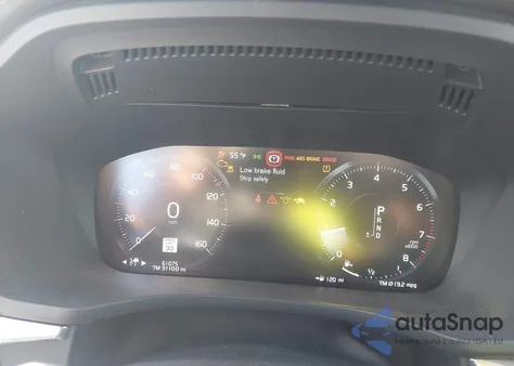 2021 Volvo Xc60 T5 R-Design из США, поврежденный, VIN YV4102RM7M1821583